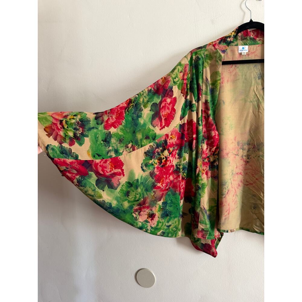 Tyger Lotus | Rustic Floral Cocoon style Kimono | One Size Swim cover up - Picture 3 of 6